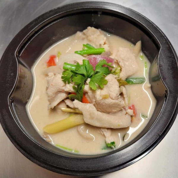 Tom Kha Kai - Soupe de poulet parfumée au galanga