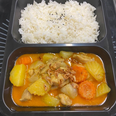 Curry jaune au poulet